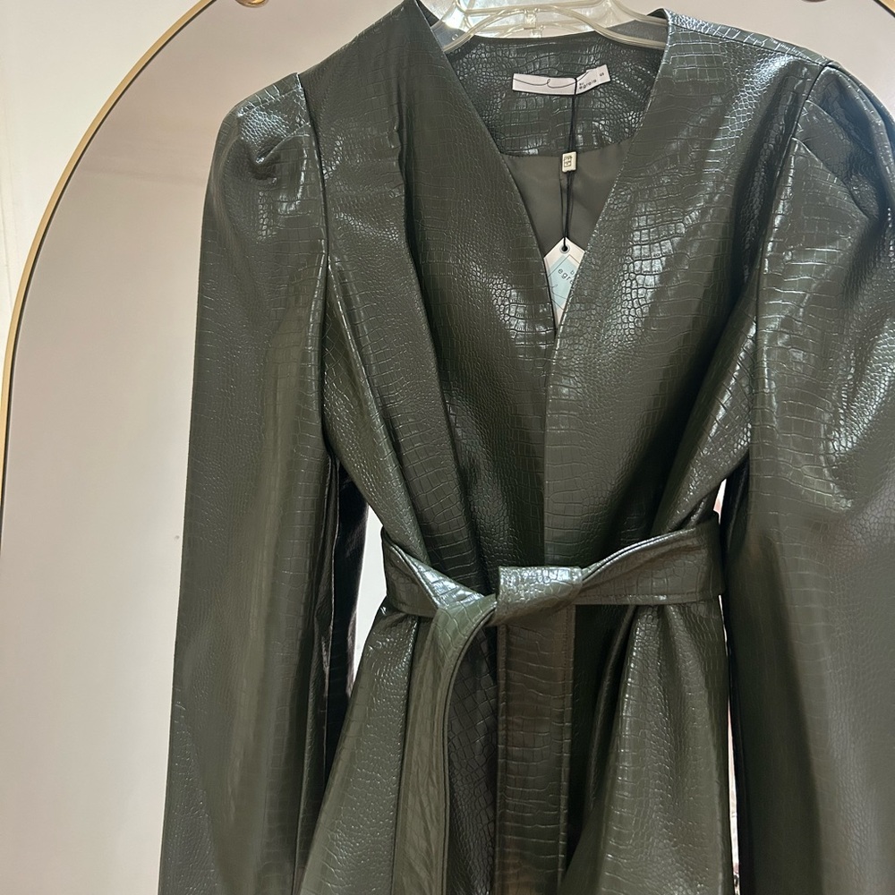 NWT By Egreis Faux Crocodile Leather Embossed Hunter Green Jacket, Size S - Picture 2 of 4